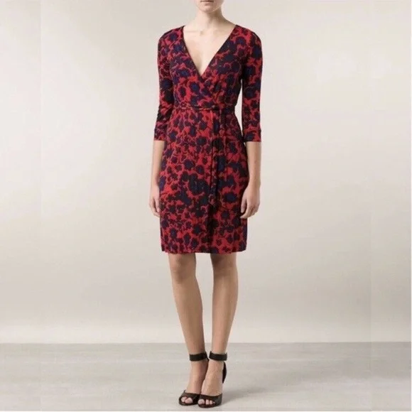 🤩 DVF DIANE Von FURSTENBURG Julian mini Wrap Dress Size 6 - Picture 1 of 6